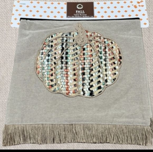 Fall Table Runner 1 PC - Picture 9 of 9